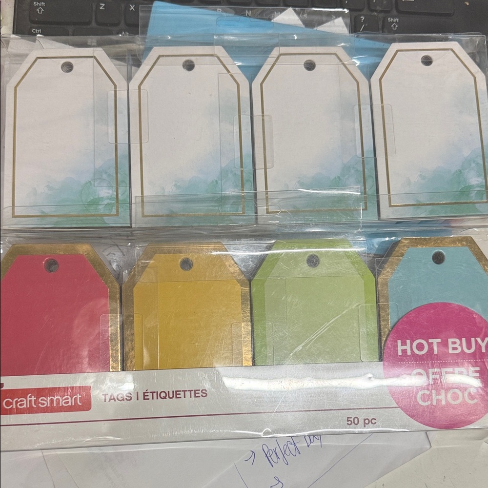 Craft Smart Colorful Tags Set of 100 - Picture 3 of 3